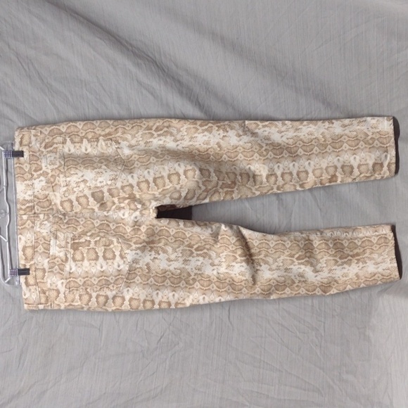 a.n.a snake print jeans size 16 cotton tan beige - Picture 3 of 9